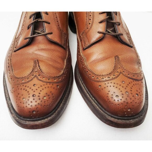 Vintage Florsheim Imperial Men\'s Wingtip V-Cleat 5 Nail Brown Leather 10.5 C main image 10